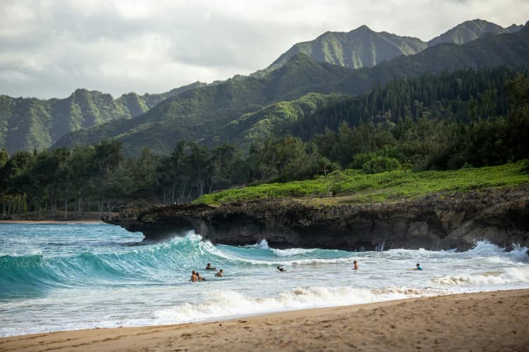 The Impacts of Tourism on Hawaii